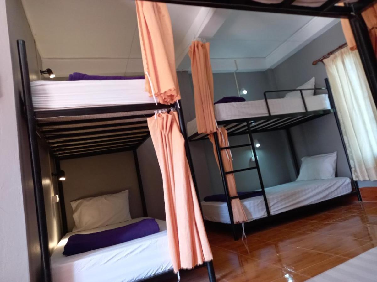 ואנג ויינג Riverside Garden Hostel מראה חיצוני תמונה