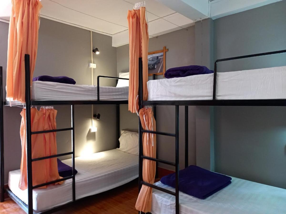 ואנג ויינג Riverside Garden Hostel מראה חיצוני תמונה