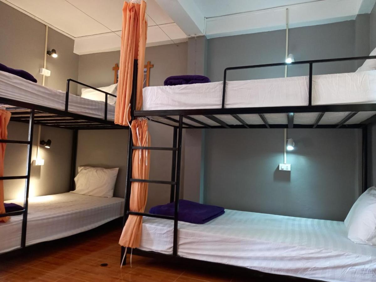 ואנג ויינג Riverside Garden Hostel מראה חיצוני תמונה