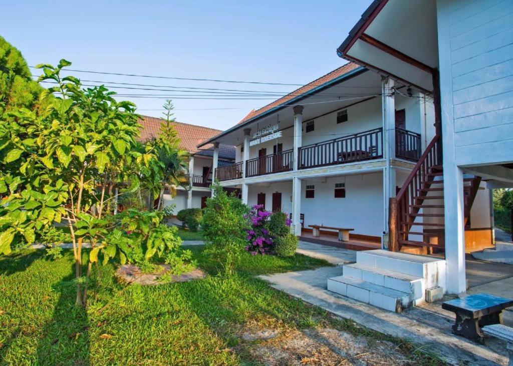 ואנג ויינג Riverside Garden Hostel מראה חיצוני תמונה